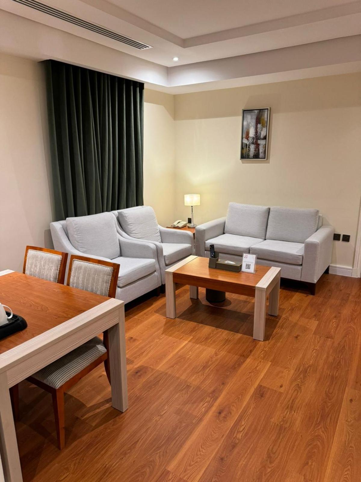 Roof Hotel Apartments 利雅德 外观 照片