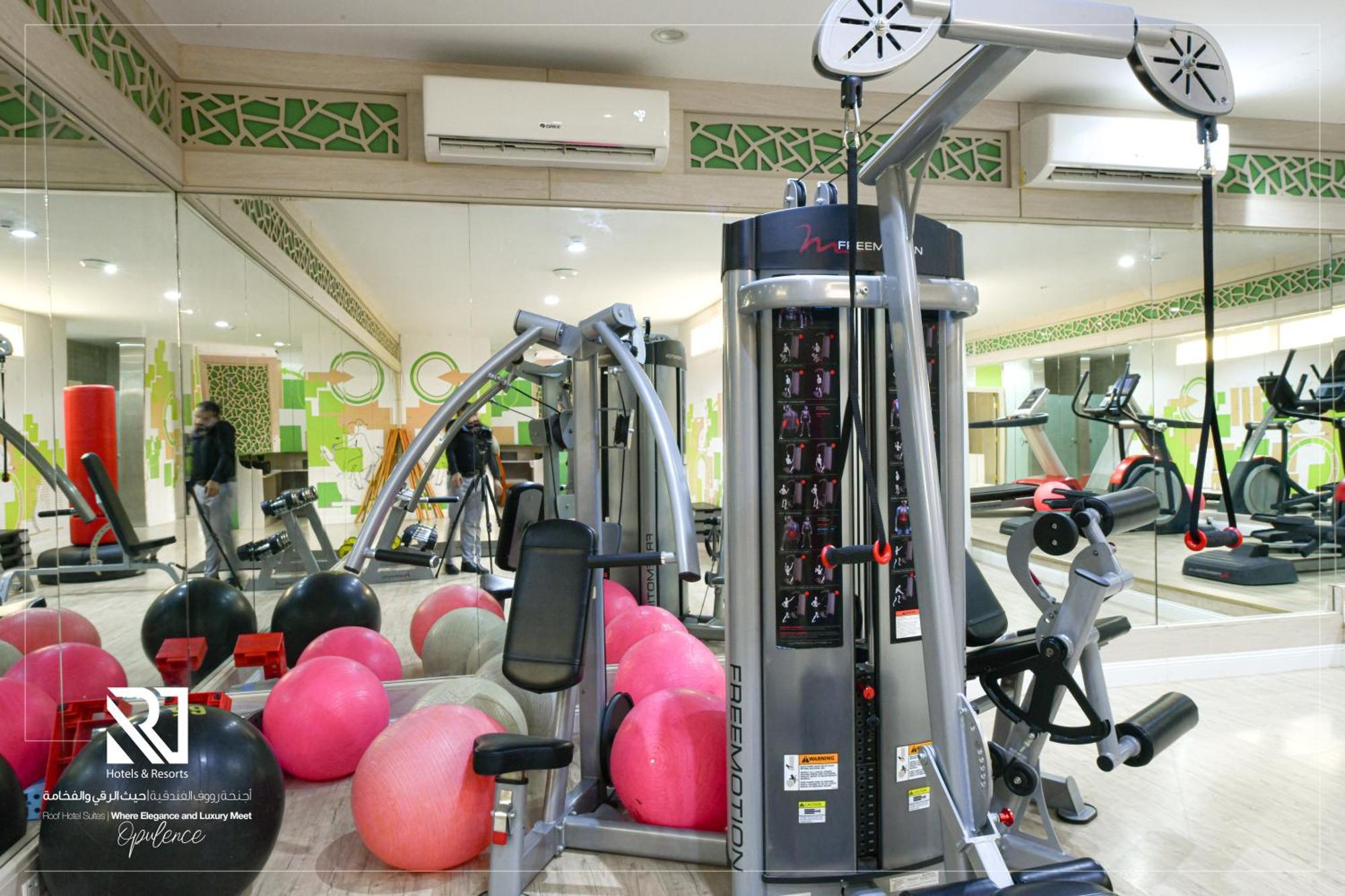 Roof Hotel Apartments 利雅德 外观 照片